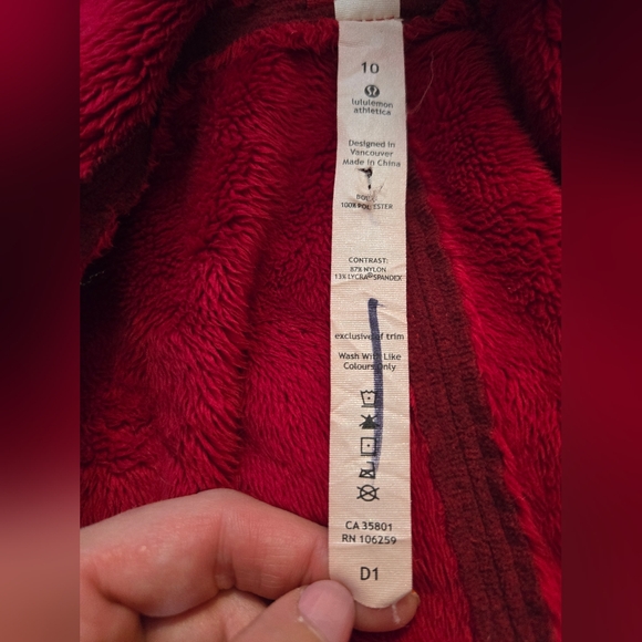 Lululemon. Rare. Presence of Mind wrap sweater. Cranberry. Size 10. Soft & warm. - Picture 8 of 10